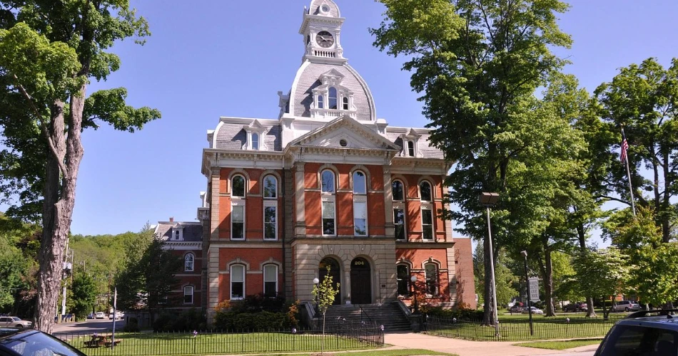 Top Attractions in Warren, Michigan: Famous Places You Must Visit